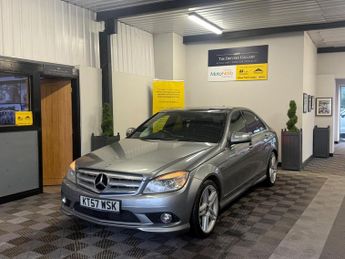 Mercedes C Class 3.0 C320 CDI V6 Sport Saloon 4dr Diesel G-Tronic Euro 4 (224 ps)