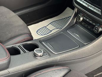 Mercedes-Benz GLA 2.1 GLA220d AMG Line (Premium Plus) 7G-DCT 4MATIC Euro 6 (s/s) 5