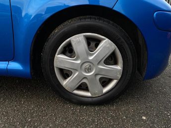 Toyota AYGO 1.0 VVT-i Blue Euro 5 5dr