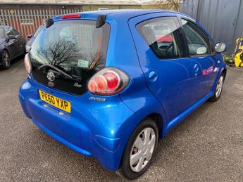 Toyota AYGO 1.0 VVT-i Blue Euro 5 5dr