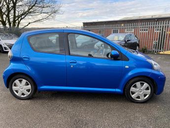 Toyota AYGO 1.0 VVT-i Blue Euro 5 5dr