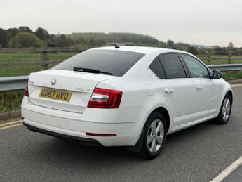 Skoda Octavia 1.6 TDI SE Technology DSG Euro 6 (s/s) 5dr