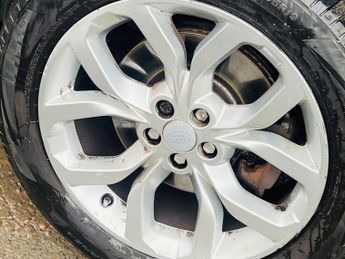 Land Rover Discovery Sport 2.0 TD4 HSE Auto 4WD Euro 6 (s/s) 5dr