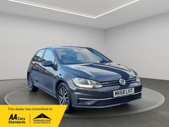 Volkswagen Golf 1.5 TSI EVO BlueMotion Tech SE Nav Hatchback 5dr Petrol DSG Euro