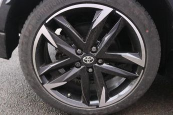Toyota C-HR 1.8 VVT-h GR SPORT CVT Euro 6 (s/s) 5dr