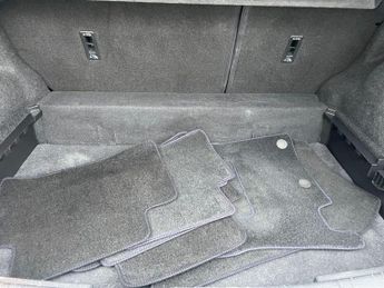 Nissan Qashqai 1.6 dCi N-Connecta SUV 5dr Diesel XTRON 2WD Euro 6 (s/s) (130 ps