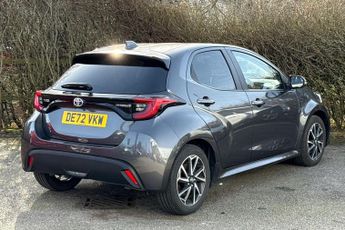 Toyota Yaris 1.5 VVT-h Design E-CVT Euro 6 (s/s) 5dr