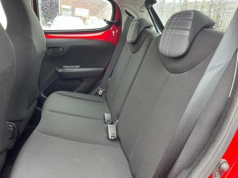 Peugeot 108 1.0 Active 2 Tronic Euro 6 5dr