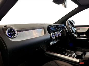 Mercedes-Benz EQA EQA 350 66.5kWh AMG Line SUV 5dr Electric Auto 4MATIC (292 ps)