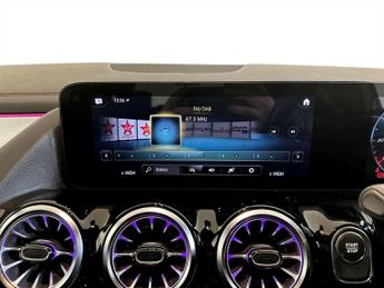 Mercedes-Benz EQA EQA 350 66.5kWh AMG Line SUV 5dr Electric Auto 4MATIC (292 ps)