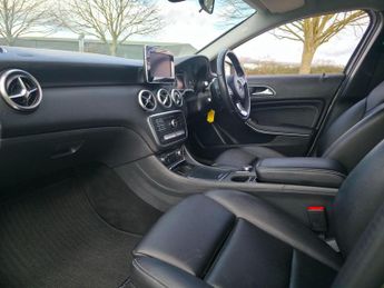 Mercedes-Benz A Class 1.6 A180 SE 7G-DCT Euro 6 (s/s) 5dr