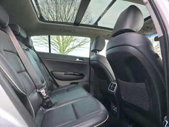Kia Sportage 1.7 CRDi 3 DCT Euro 6 (s/s) 5dr