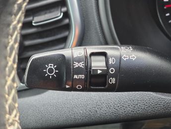 Kia Sportage 1.7 CRDi 3 DCT Euro 6 (s/s) 5dr
