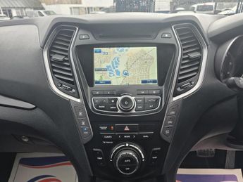 Hyundai Santa Fe 2.2 CRDi Premium Auto 4WD Euro 5 5dr (7 seat)