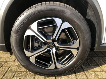 Citroen C3 Aircross 1.2 Hybrid PLUS e-DSC Euro 6 (s/s) 5dr