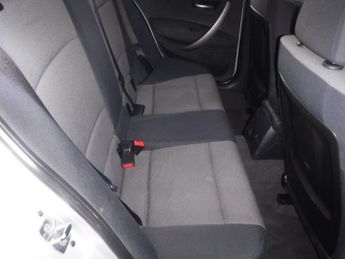 BMW 1 Series 2.0 120d SE Euro 4 5dr
