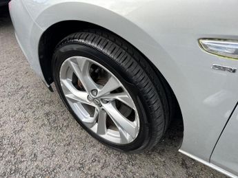 Vauxhall Astra 1.6 CDTi BlueInjection SRi Auto Euro 6 5dr