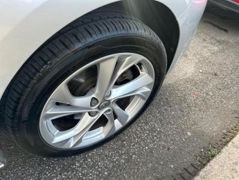 Vauxhall Astra 1.6 CDTi BlueInjection SRi Auto Euro 6 5dr