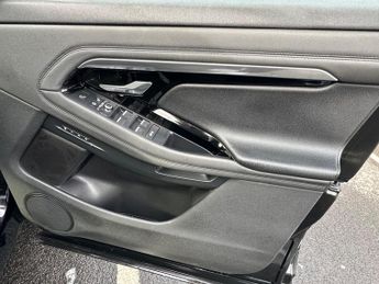 Land Rover Range Rover Evoque 2.0 D180 R-Dynamic SE Auto 4WD Euro 6 (s/s) 5dr