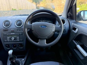 Ford Fusion 1.4 Zetec Climate 5dr