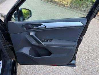 Volkswagen Tiguan 2.0 TDI Match DSG Euro 6 (s/s) 5dr