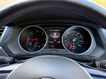 Volkswagen Tiguan 2.0 TDI Match DSG Euro 6 (s/s) 5dr