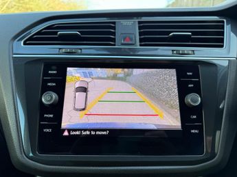 Volkswagen Tiguan 2.0 TDI Match DSG Euro 6 (s/s) 5dr