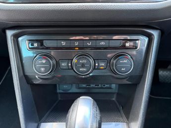 Volkswagen Tiguan 2.0 TDI Match DSG Euro 6 (s/s) 5dr