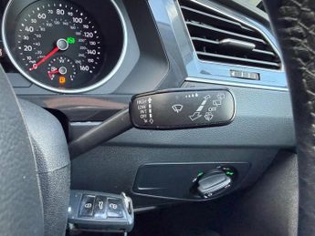 Volkswagen Tiguan 2.0 TDI Match DSG Euro 6 (s/s) 5dr