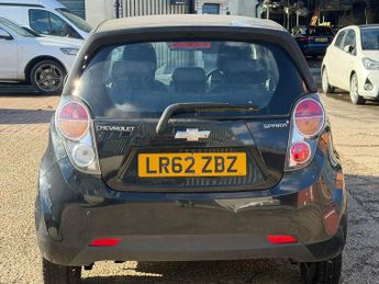 Chevrolet Spark 1.0i + Euro 5 5dr (No a/c)