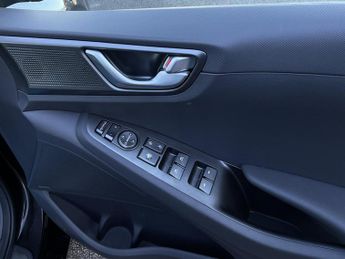 Hyundai Ioniq PREMIUM EV