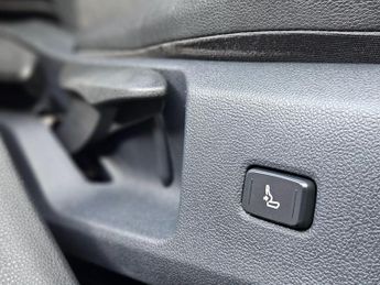 Toyota Corolla 1.8 VVT-h Design Touring Sports CVT Euro 6 (s/s) 5dr