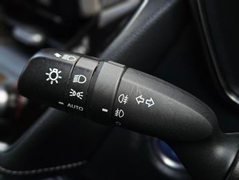 Toyota Corolla 1.8 VVT-h Design Touring Sports CVT Euro 6 (s/s) 5dr