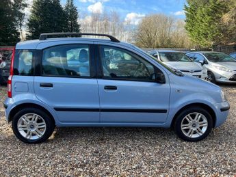 Fiat Panda 1.2 Eleganza Hatchback 5dr Petrol Dualogic (127 g/km, 60 bhp)