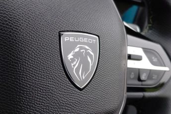 Peugeot 408 1.2 HYBRID GT Fastback e-DSC6 Euro 6 (s/s) 5dr