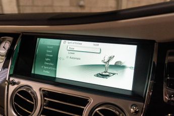 Rolls-Royce Dawn 6.6 V12 Auto Euro 6 2dr