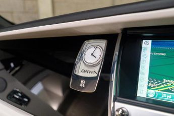 Rolls-Royce Dawn 6.6 V12 Auto Euro 6 2dr