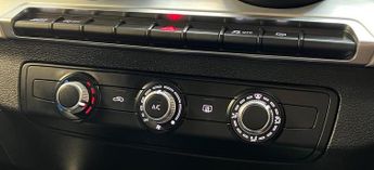 Audi Q2 1.6 TDI 30 S line S Tronic Euro 6 (s/s) 5dr