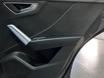 Audi Q2 1.6 TDI 30 S line S Tronic Euro 6 (s/s) 5dr