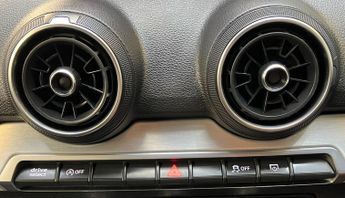 Audi Q2 1.6 TDI 30 S line S Tronic Euro 6 (s/s) 5dr