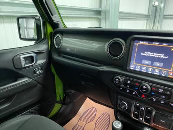 Jeep Wrangler 2.0 GME Sahara Auto 4WD Euro 6 (s/s) 4dr