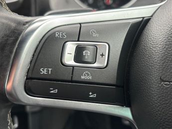Volkswagen Golf 2.0 TDI BlueMotion Tech GTD DSG Euro 6 (s/s) 5dr