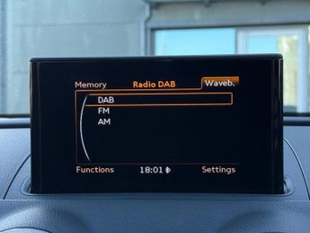 Audi S3 2.0 TFSI S Tronic quattro Euro 6 (s/s) 3dr (Nav)