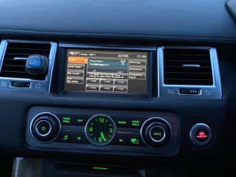 Land Rover Range Rover Sport 3.0 SD V6 HSE Black Auto 4WD Euro 5 5dr