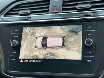 Volkswagen Tiguan Allspace 1.5 TSI Elegance DSG Euro 6 (s/s) 5dr