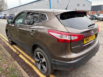 Nissan Qashqai 1.2 DIG-T n-tec XTRON 2WD Euro 6 (s/s) 5dr