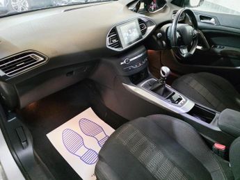 Peugeot 308 1.2 PureTech Allure Euro 6 (s/s) 5dr