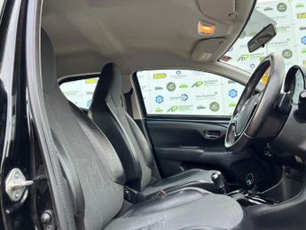 Toyota AYGO 1.0 VVT-i x-pression x-shift Euro 6 5dr