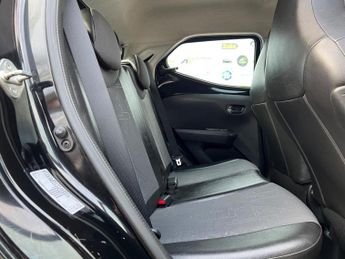 Toyota AYGO 1.0 VVT-i x-pression x-shift Euro 6 5dr