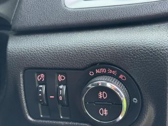 Vauxhall Astra 2.0 CDTi Elite Auto Euro 5 5dr